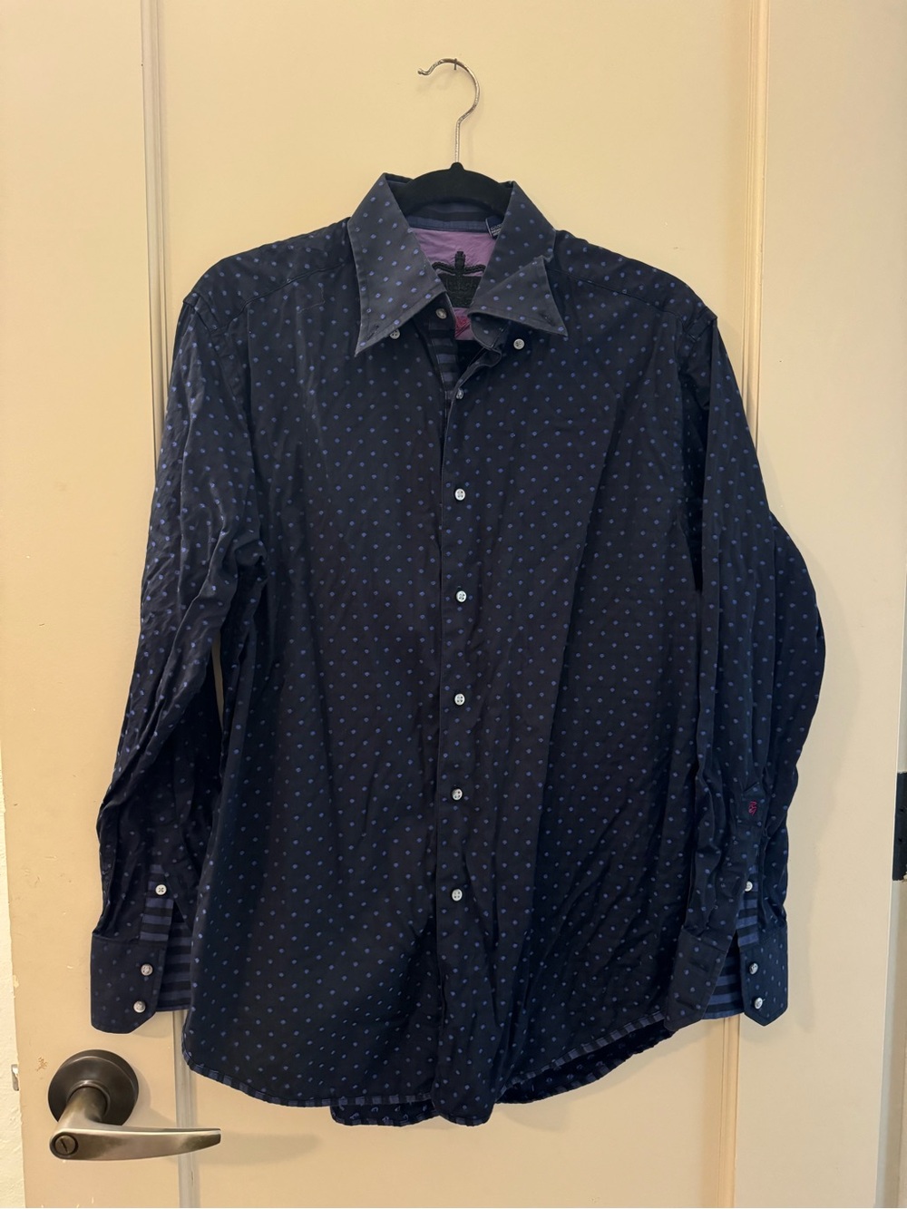 Robert Graham Navy Long Sleeve Button-Down Shirt with Subtle Dot Print Medium